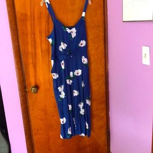 Flowery blue calf length jumper!